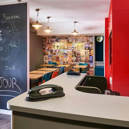 Hotelf1 Paris Porte De Montreuil Bagnolet Ngoại thất bức ảnh