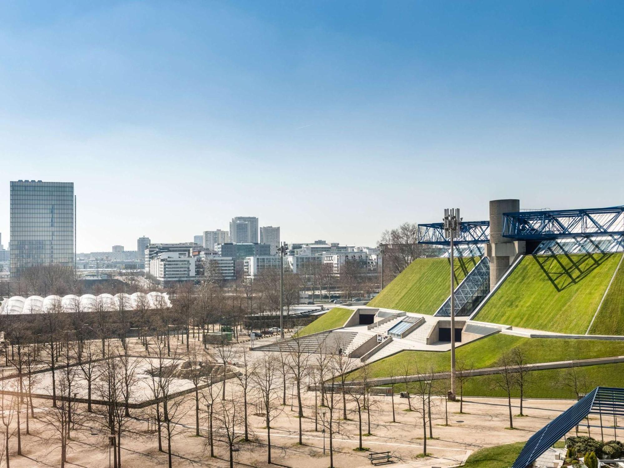 Hotelf1 Paris Porte De Montreuil Bagnolet Ngoại thất bức ảnh