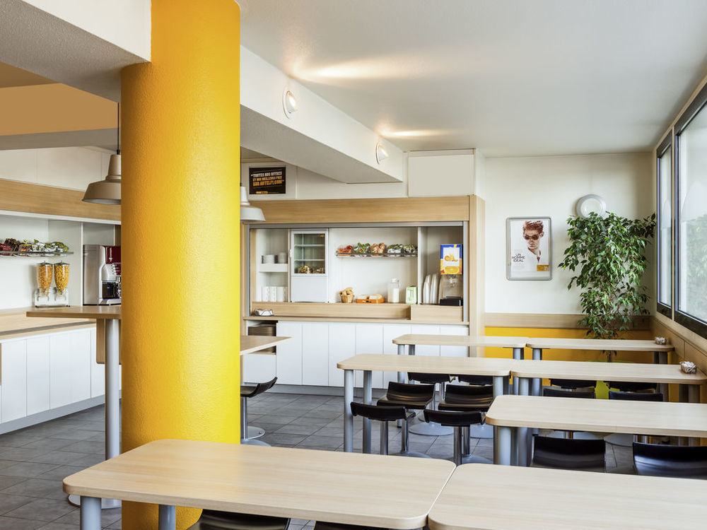 Hotelf1 Paris Porte De Montreuil Bagnolet Ngoại thất bức ảnh