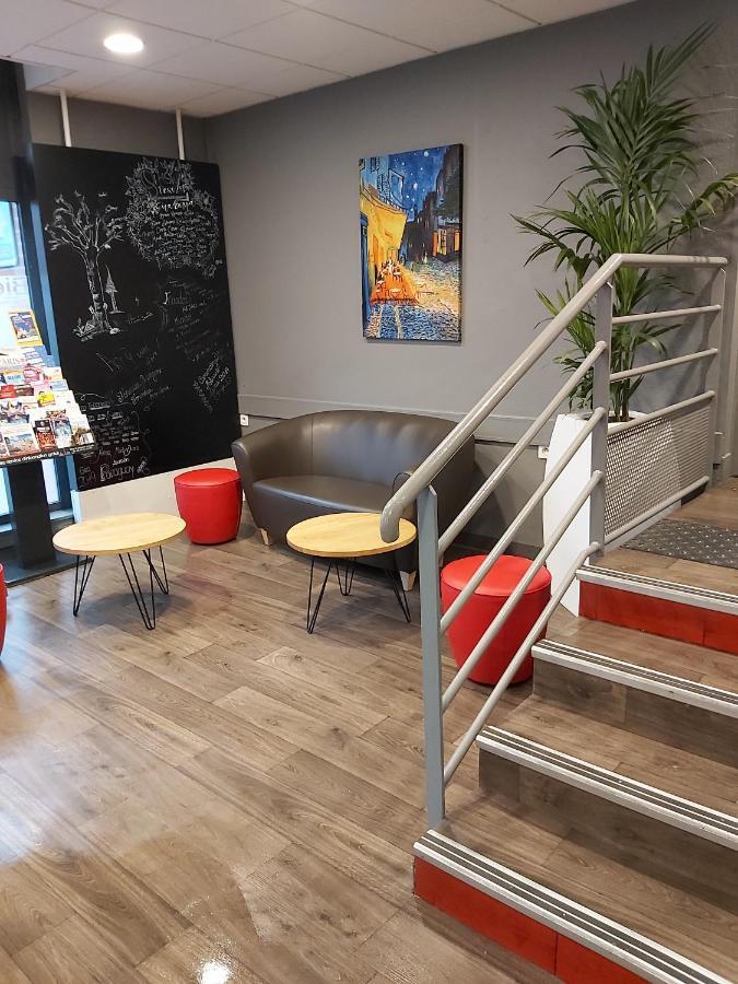 Hotelf1 Paris Porte De Montreuil Bagnolet Ngoại thất bức ảnh