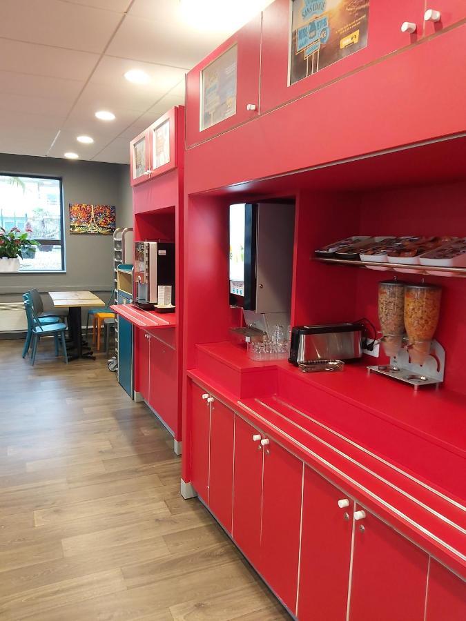Hotelf1 Paris Porte De Montreuil Bagnolet Ngoại thất bức ảnh